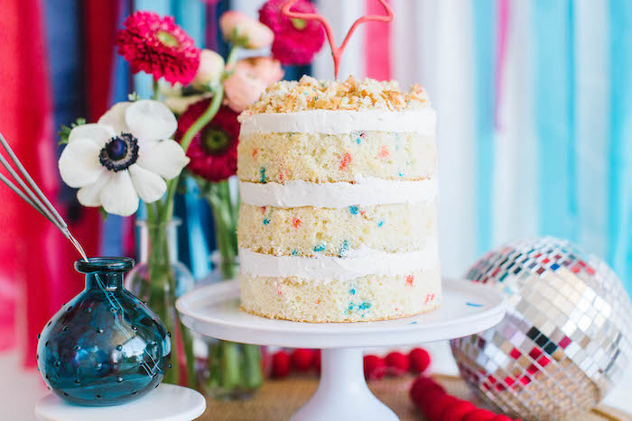 Modern-Classic-July-4th-Party-via-Karas-Party-Ideas-KarasPartyIdeas.com26