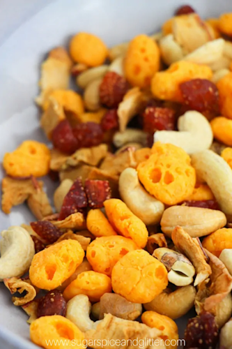 healthy-trail-mix-recipe-3.jpg