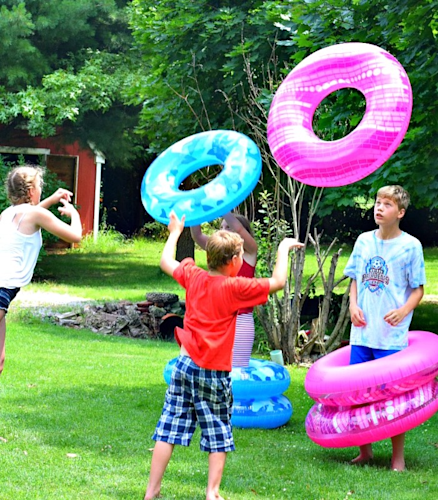 IMG 3328-human-ring-toss-2