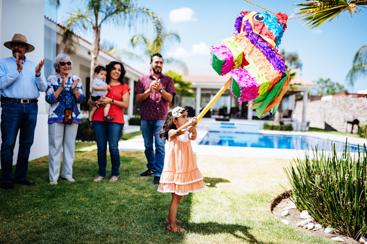 birthday traditions around the world