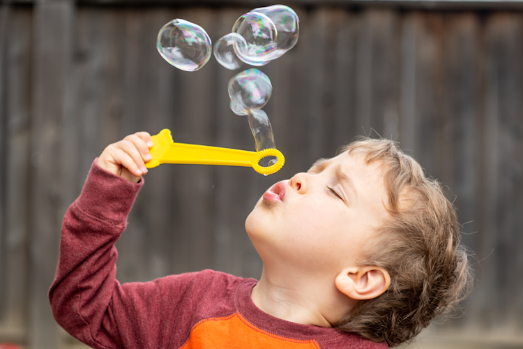 play with bubbles