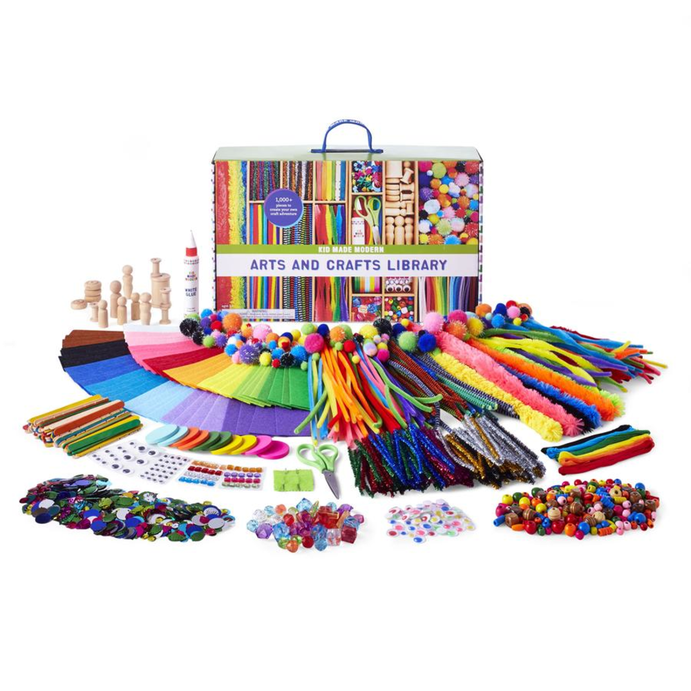 KMM-FA19-K028-ArtsCraftsLibrary 900x (1)