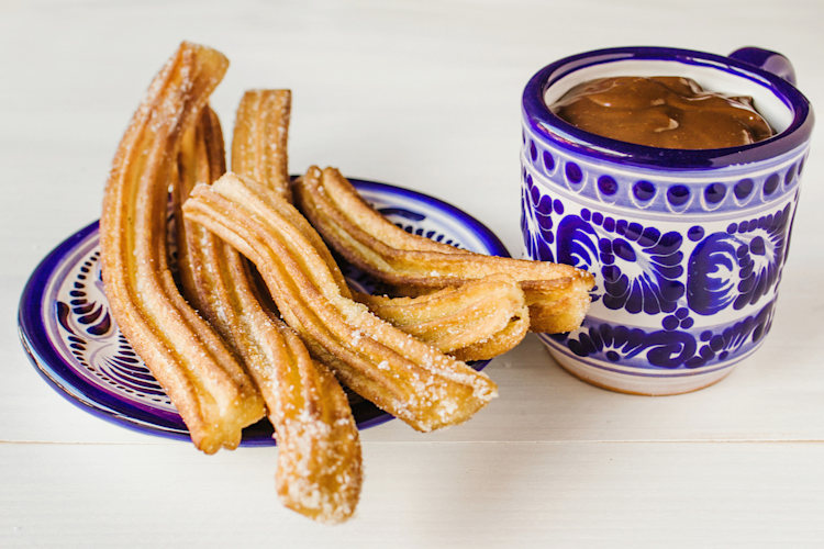 Churros con Chocolate
