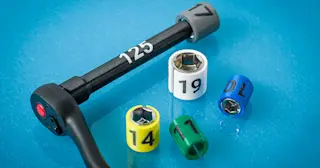 Support tool socket sleeves