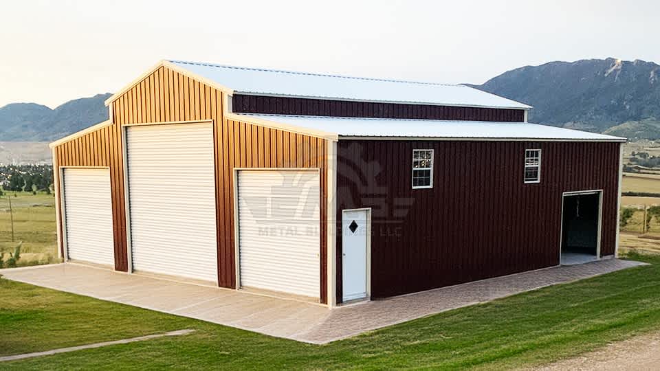 40x40x14 Vertical Raised Center Barn