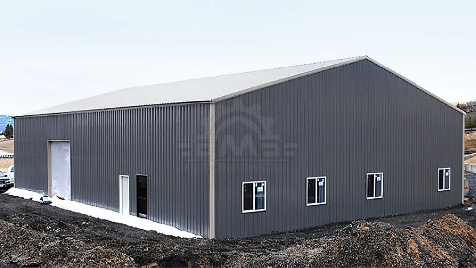 60x80x14 Commercial Building