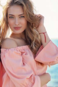 AdobeStock 176747099m-200x300 AdobeStock 176747099m-200x300