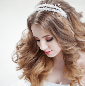 locken-frisur-hochzeit-295x300 locken-frisur-hochzeit-295x300