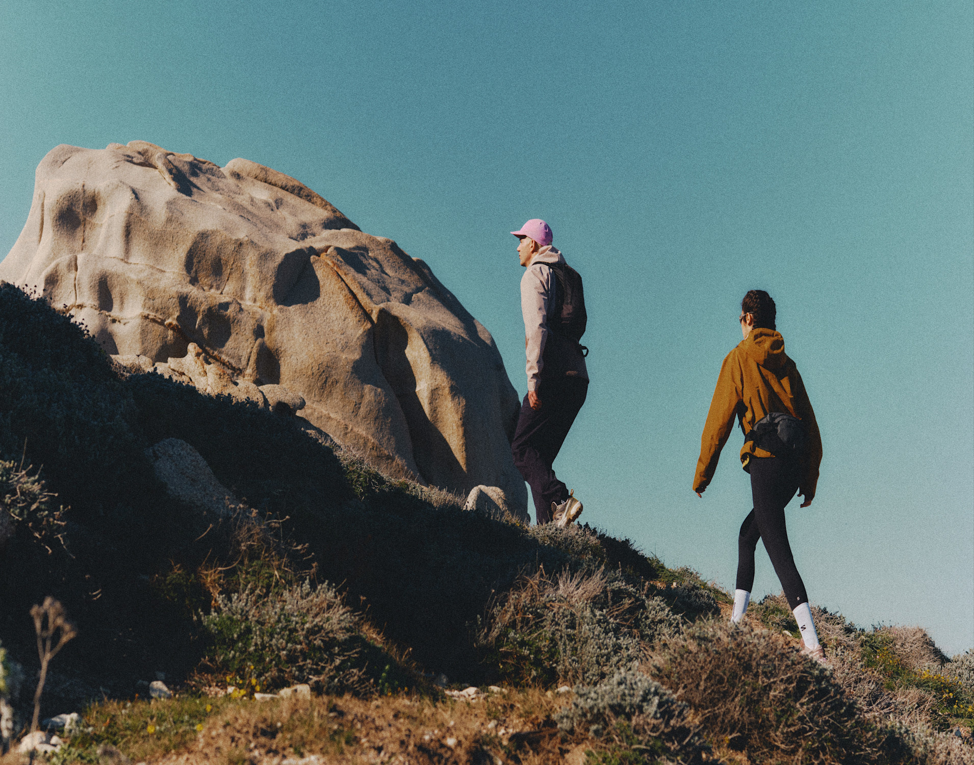 Safe hiking tips for expecting mums (IMAGE 2)