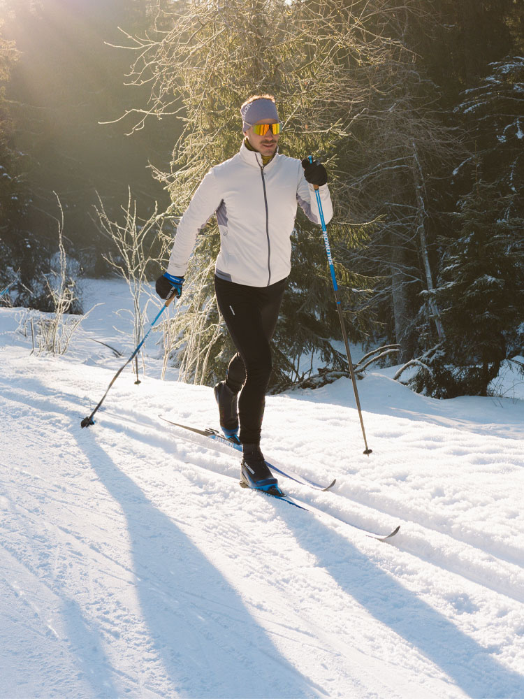 SLIM-BANNER-CROSS-COUNTRY-MAN