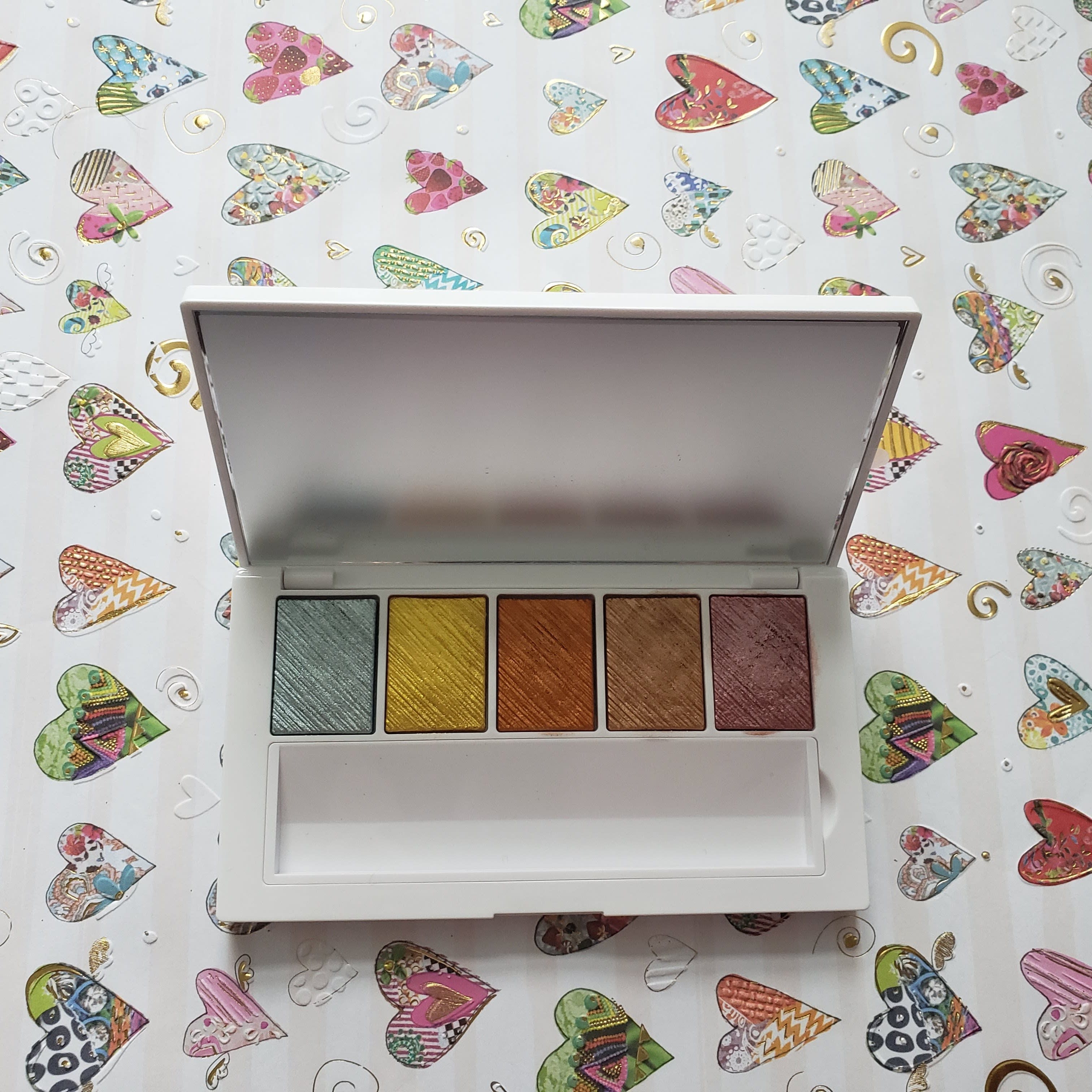 Makeup By Mario Master Metals Eyeshadow Palette Review And Swatches Inside Makeup By Mario Master Metals Eyeshadow Palette Review And Swatches Inside