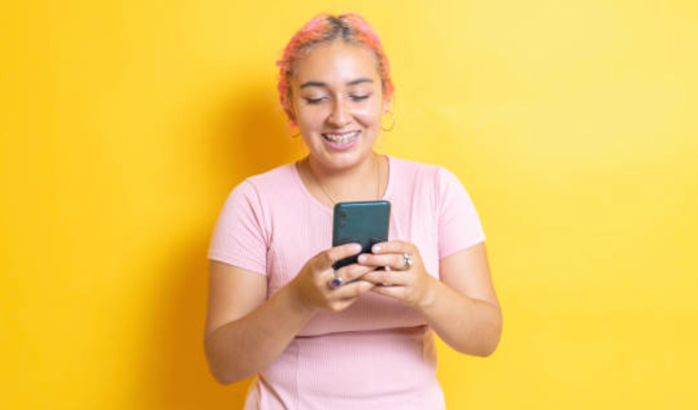 Social Network for Misfits