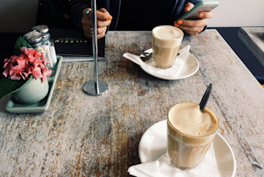 5 ways to make your cafe a great place to work