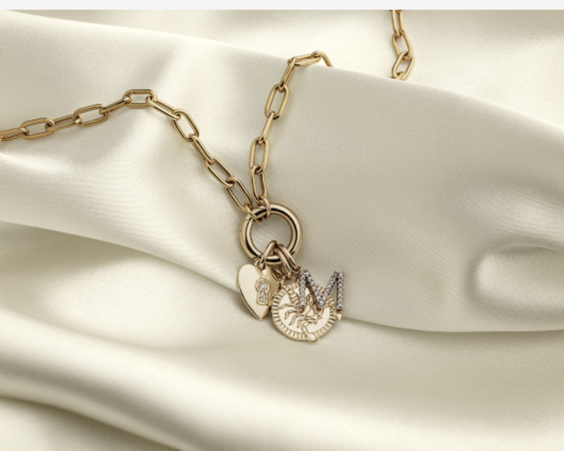 Image - PLP - QuickLink - Gifts - Christmas Gifting - Personalised