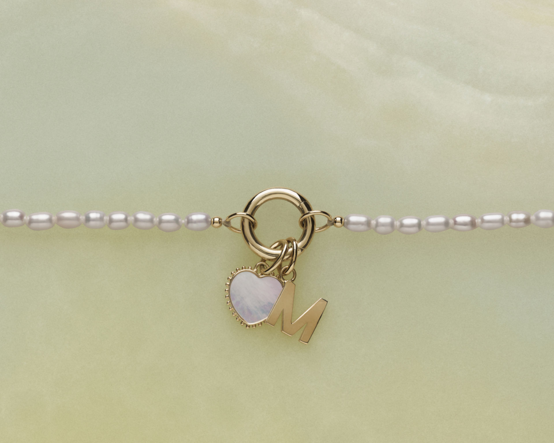 Image - PLP - QuickLink - Mothers Day Gifts - Pendant Bar