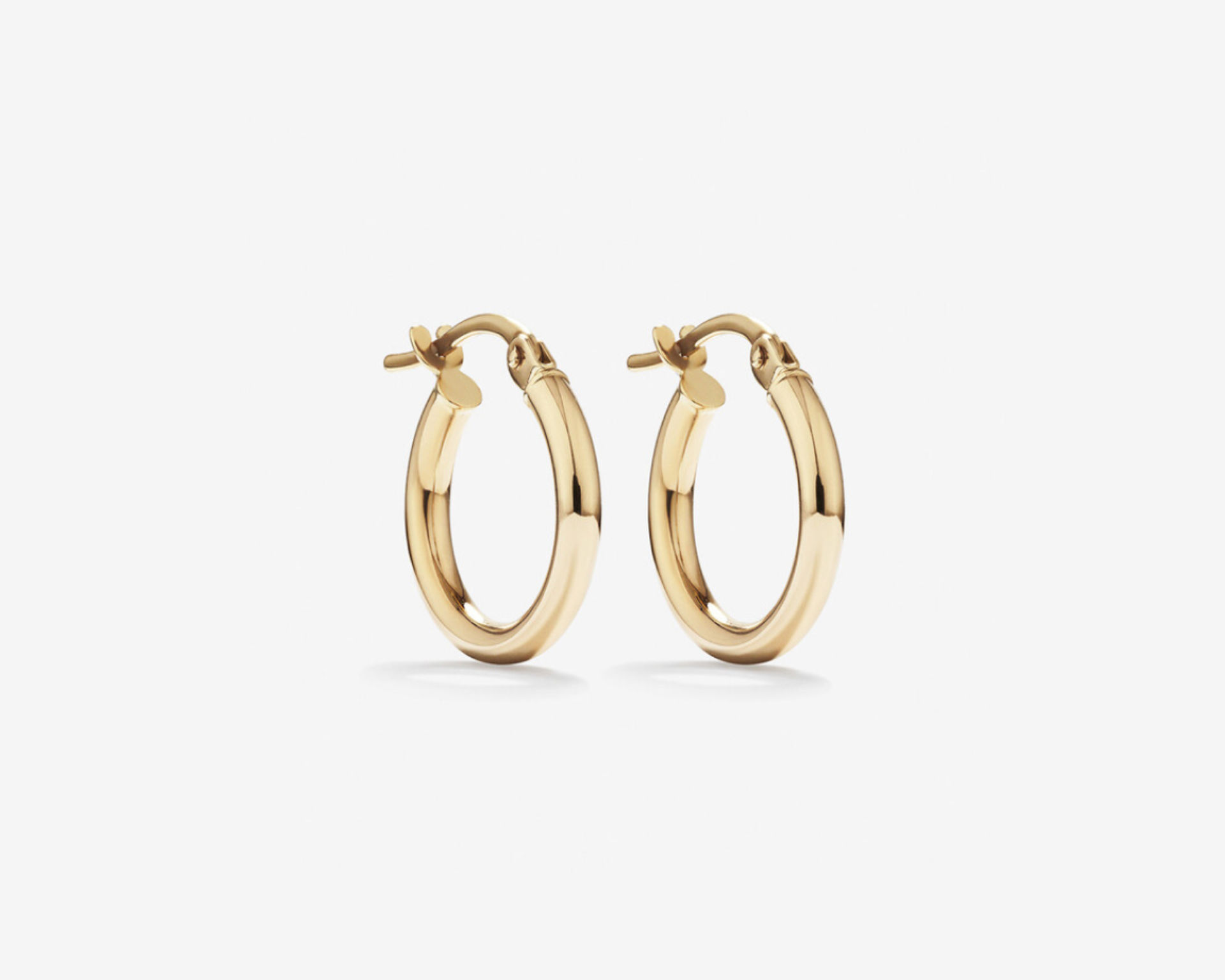 Gold bow stud earrings