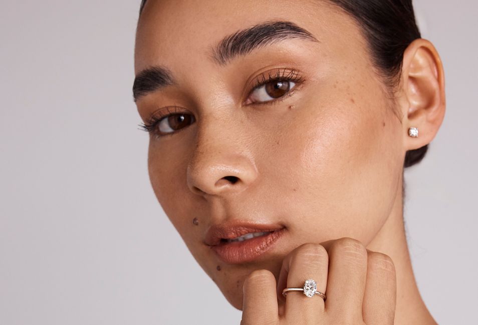 women wearing michael hill canadian diamonds