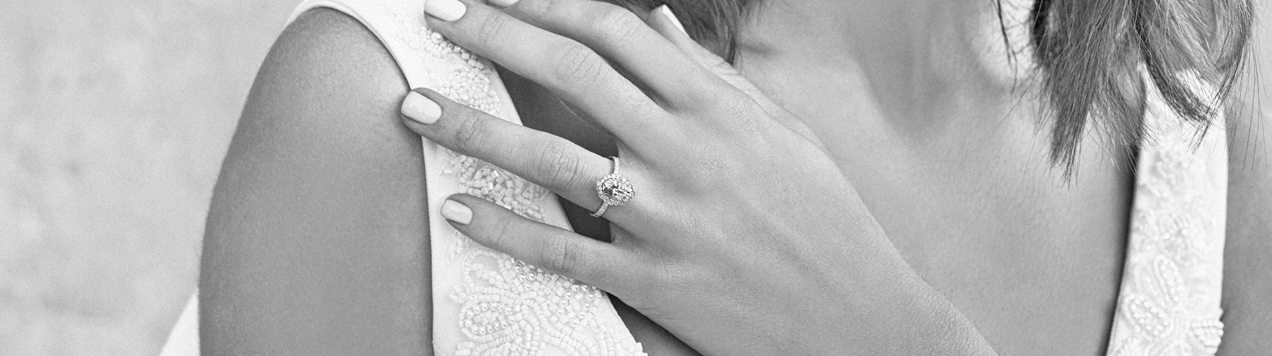 Bride wearing a Sir Michael Hill Designer Bridal engagement ring