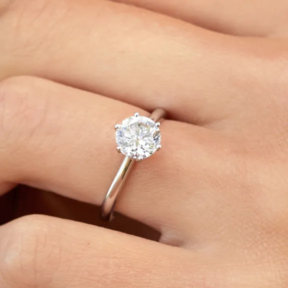 Collections Nuptiales exclusives - The Solitaire