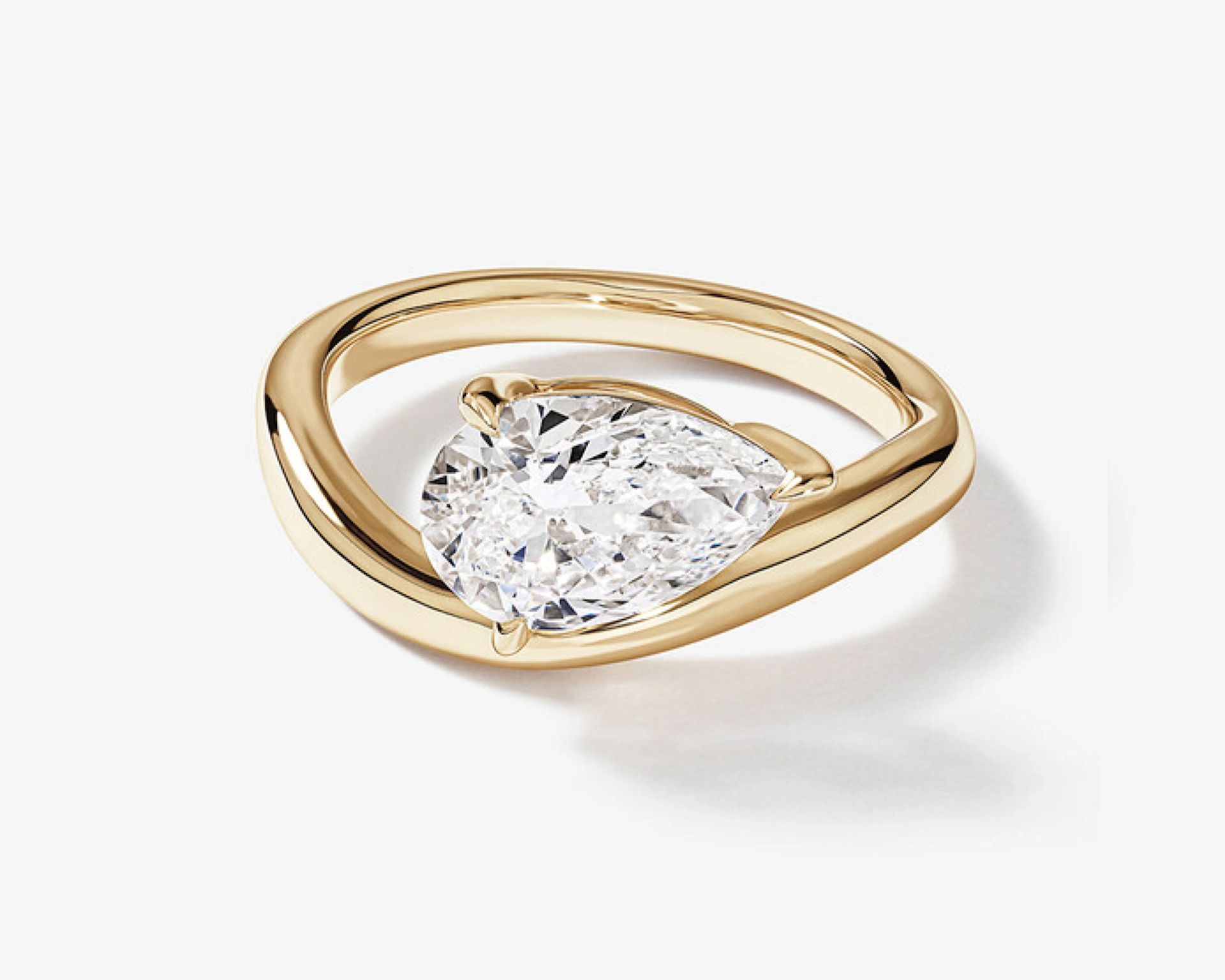 GLOBAL - PLP - Quicklink Image - Engagement Rings - Unique