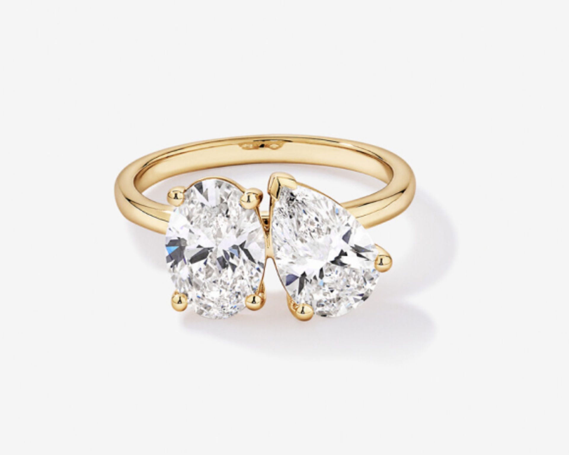 GLOBAL - PLP - Quicklink Image - Engagement Rings - Unique