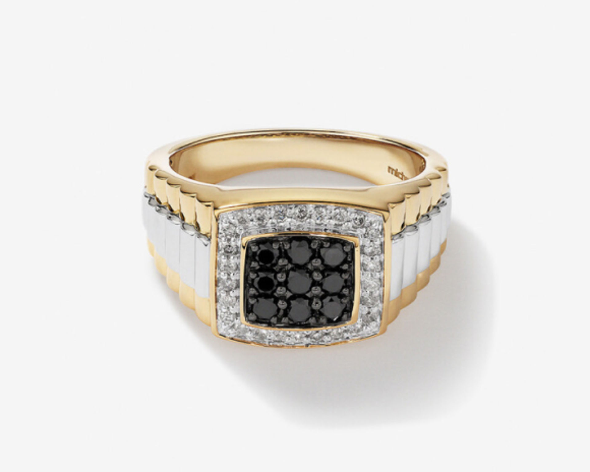 Bague de mariage en or blanc avec diamants et saphirs bleus