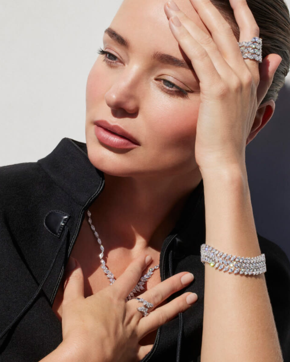 Image - High Jewellery - Signature Collection - 20917357 - Onbody - 2UP