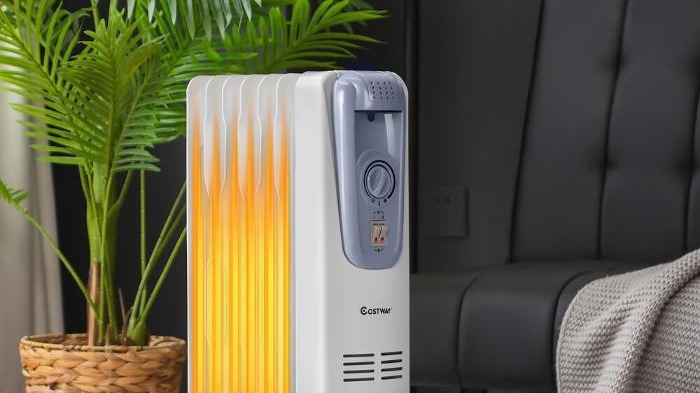  Best Space Heaters to Keep Warm