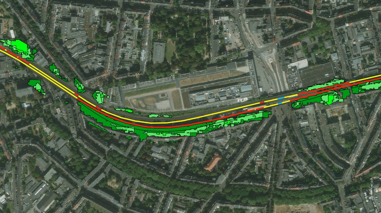LiveEO provides accurate tree height measurements that have a real-world impact when analyzing risk near railway tracks.