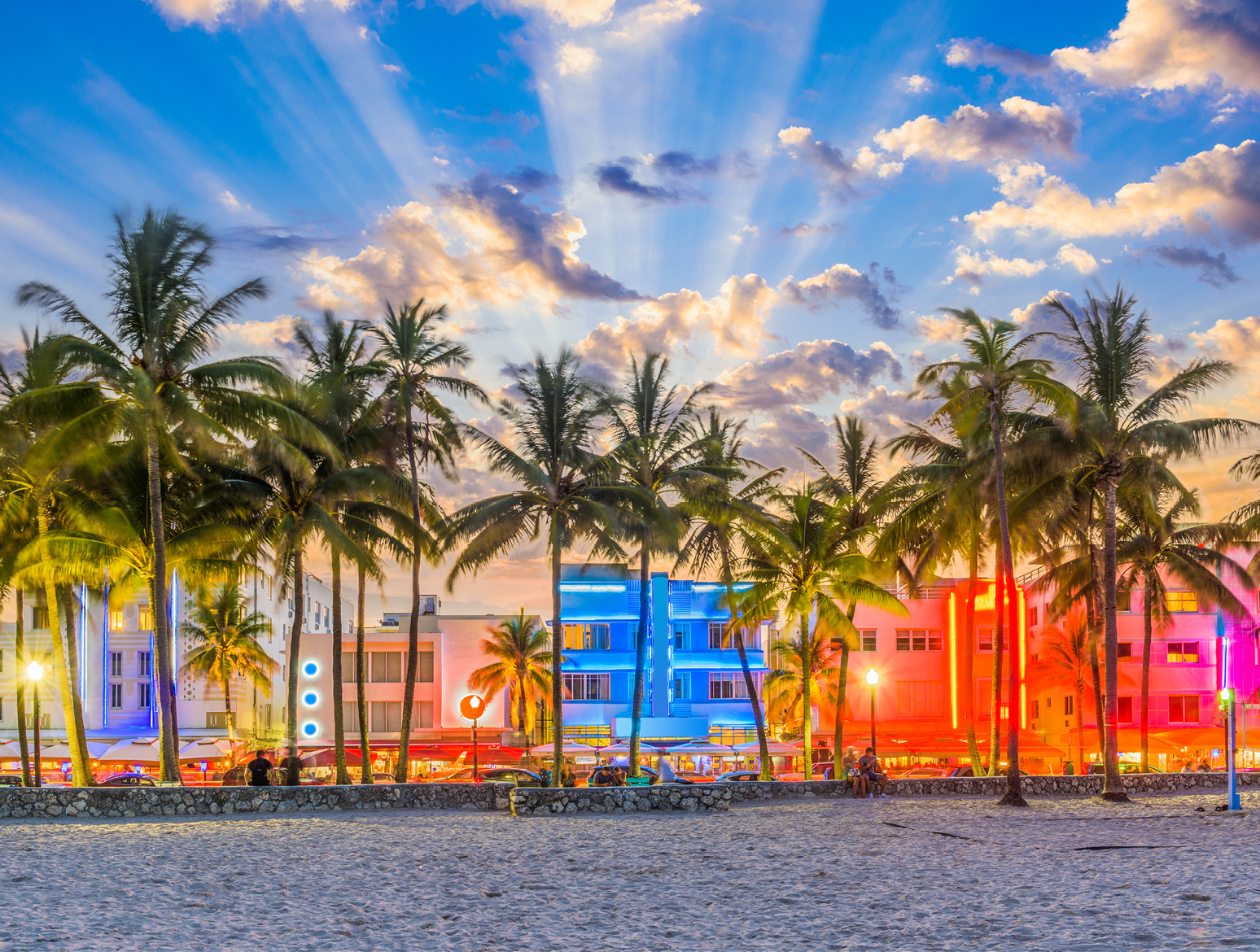 Image > Destination > Florida > Features Gallery > 3 > Destinations_Florida-3_1548x1170.jpg