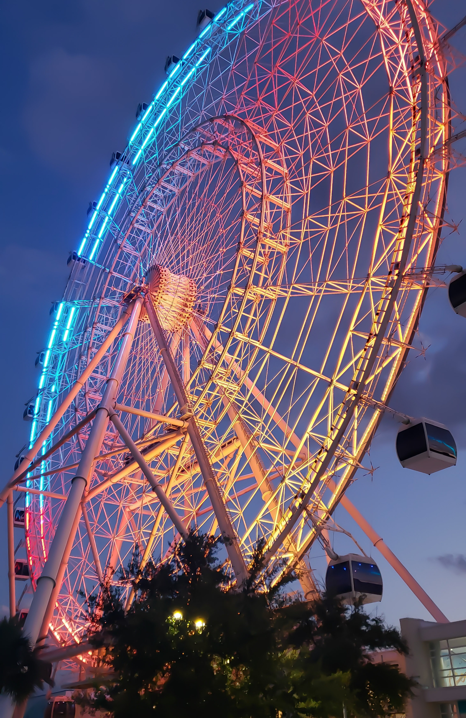Image > Destination > Florida > Features Gallery > 1 > Destinations_Florida-1_758x1168.jpg