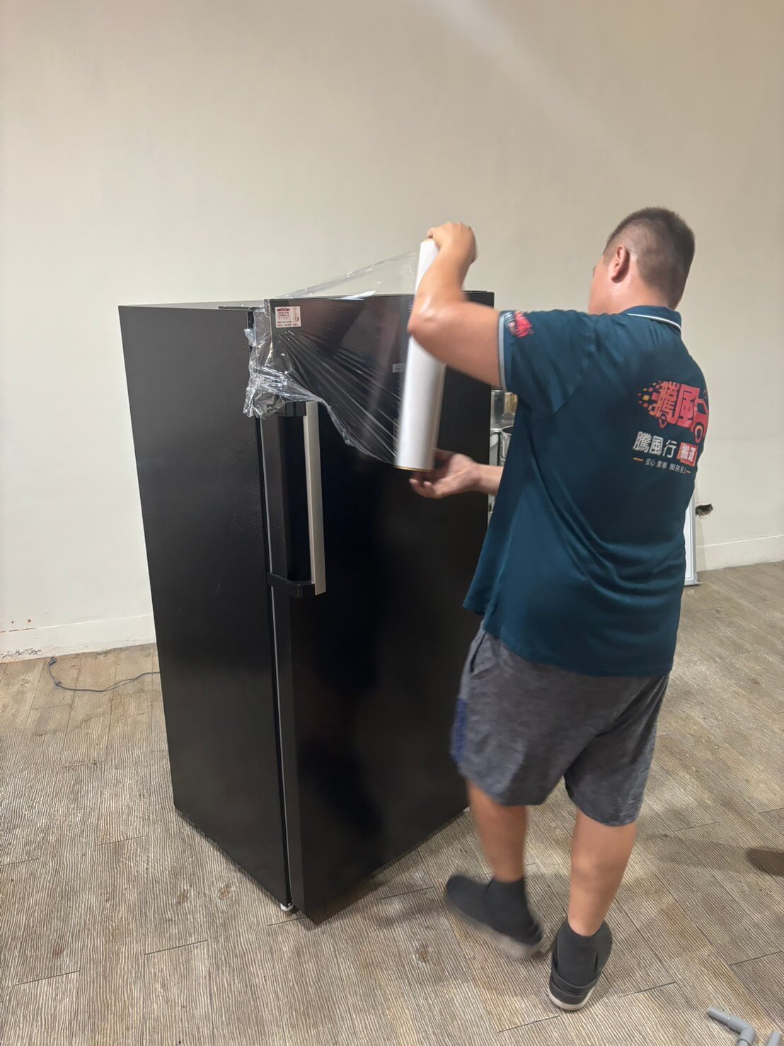 Moving and packing services