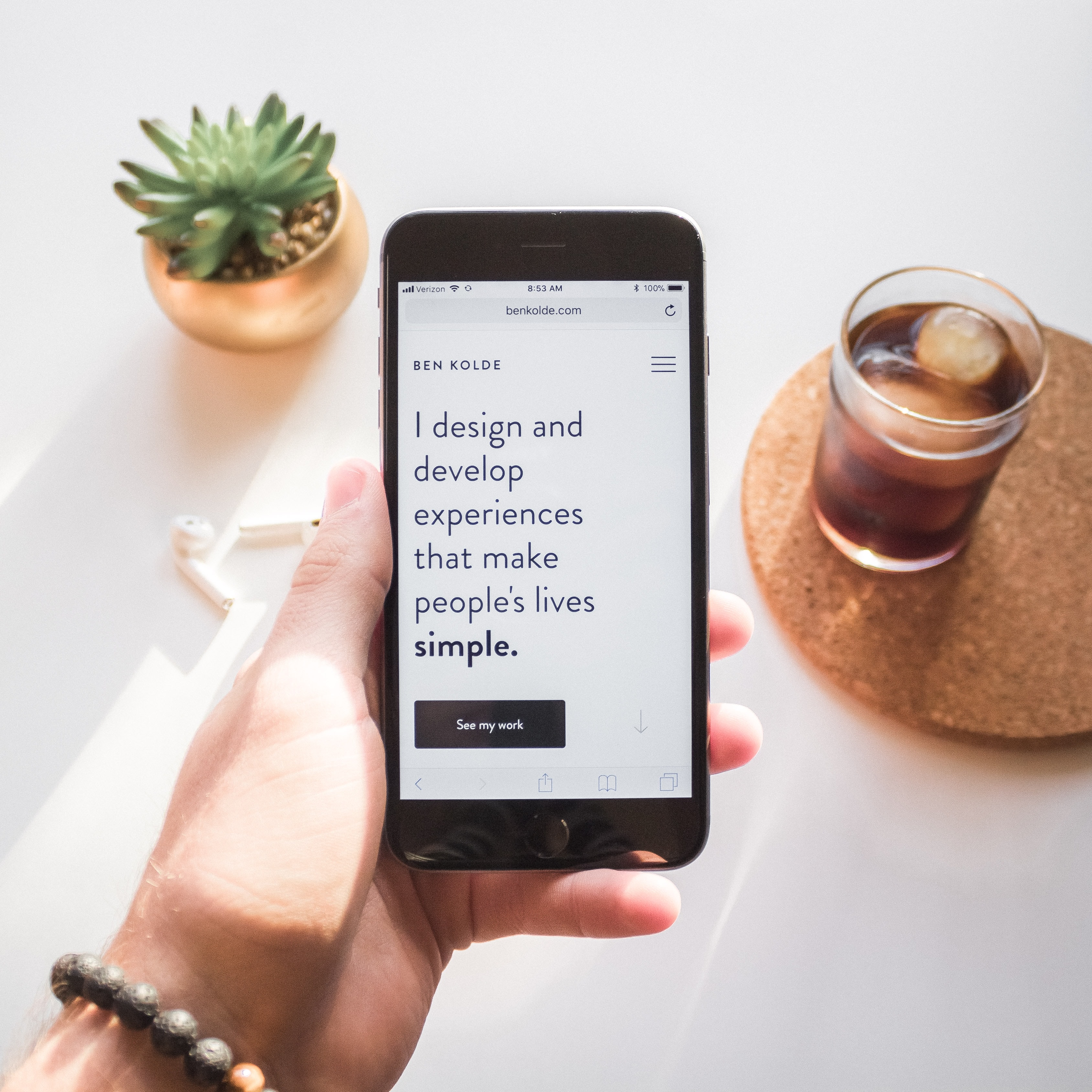 Freelance worker's motto on phone