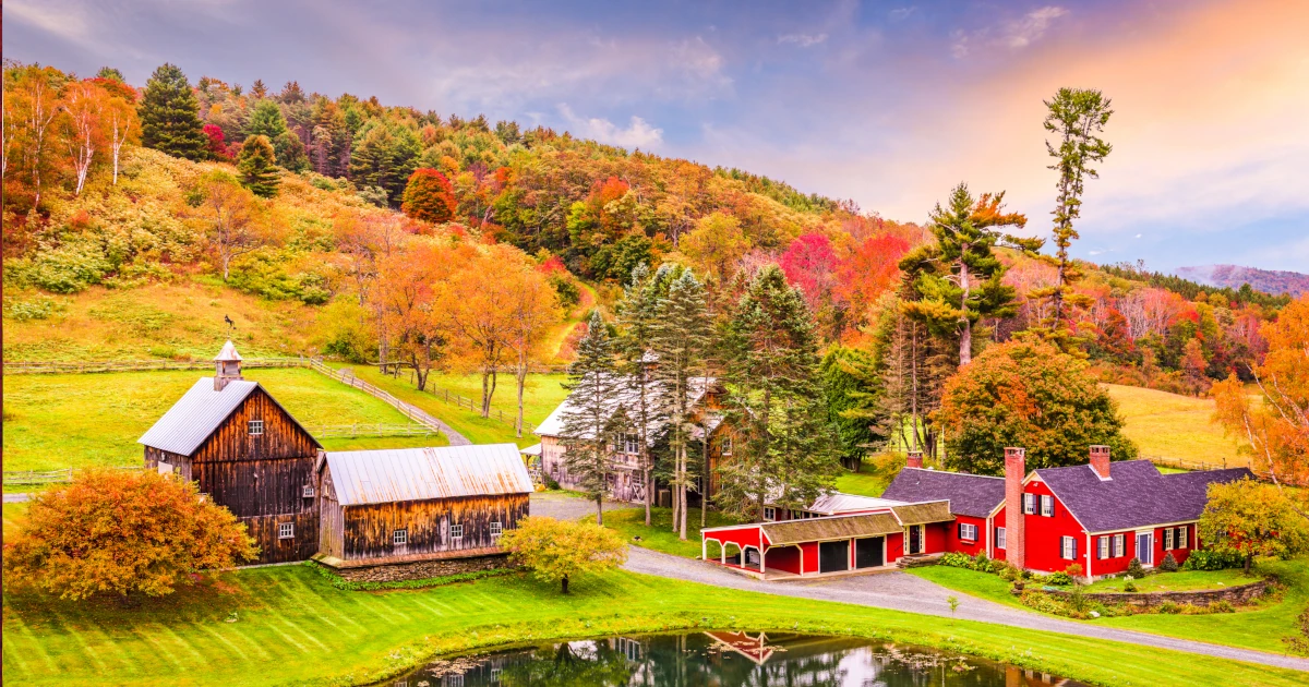 Homes in autumn in the Vermont countryside