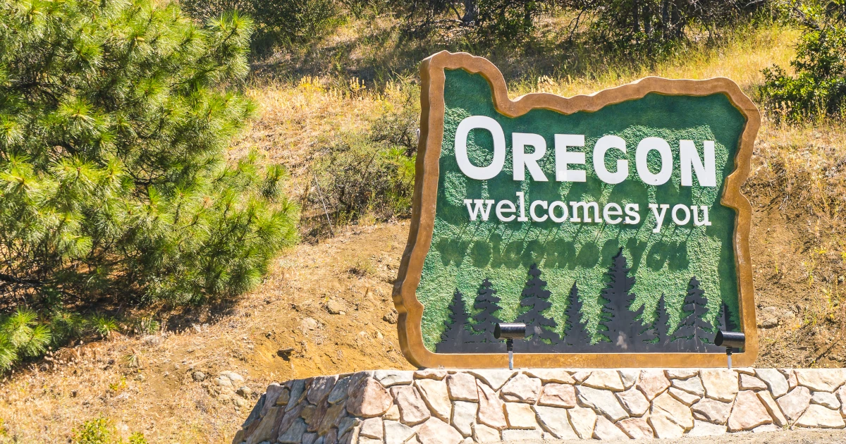 Welcome to Oregon Sign