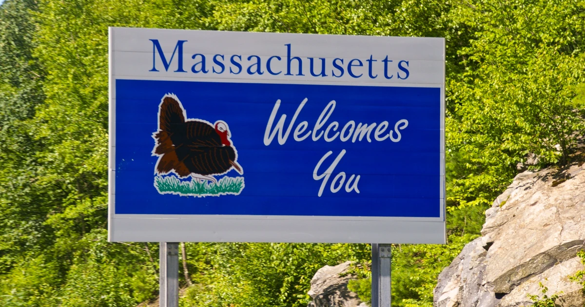 Massachusetts Welcomes You road sign