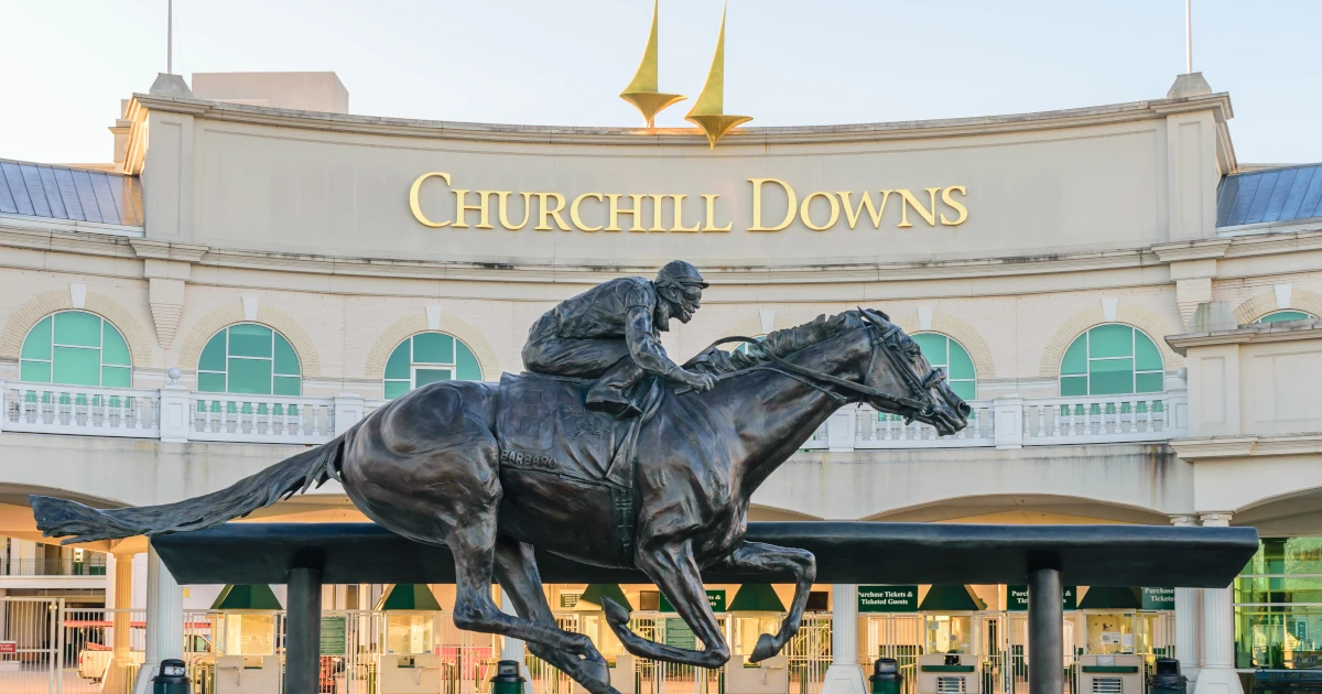 Entrance to Churchill Downs featuring a statue of 2006 Kentucky Derby Champion Barbaro