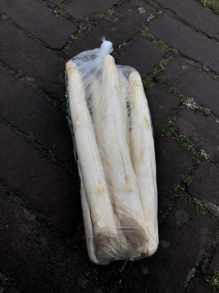 Witte Asperges uit Oude Ronde