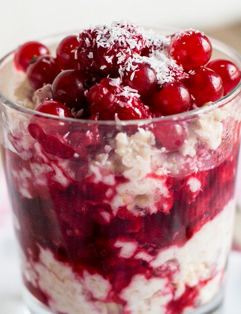 minusl_porridge_himbeeren_rotejohannisbeeren.jpg
