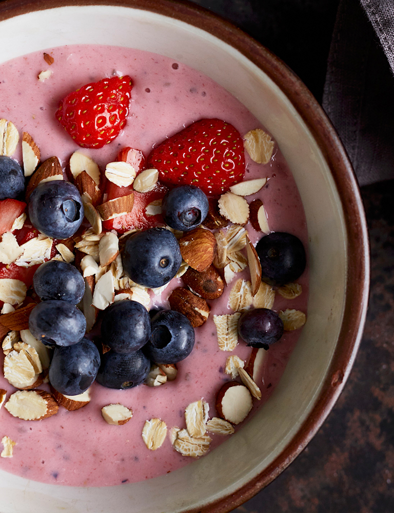 minusl-erdbeer-smoothie-bowl.jpg