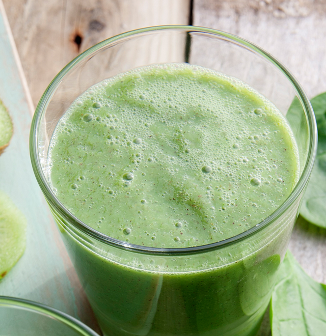 minusl-smoothies-mit-apfel-spinat-kiwi.jpg
