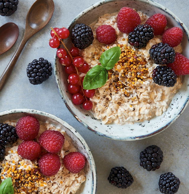 minusl-overnight-oats-mit-beeren.jpg