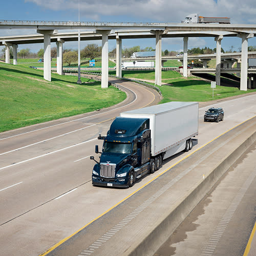 Aurora Horizon Autonomous Trucking - PBT-579 Highway 2 thumbnail