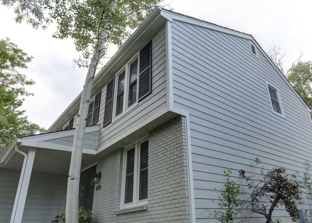 CENTENNIAL EXTERIOR REMODEL | LIGHT MIST JAMES HARDIE COLORPLUS