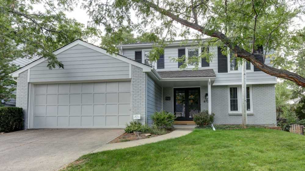 CENTENNIAL EXTERIOR REMODEL | LIGHT MIST JAMES HARDIE COLORPLUS
