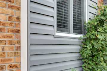 insulated vinyl siding on a colorado home