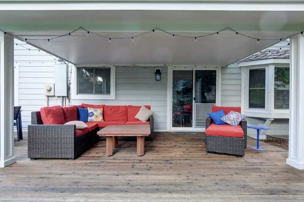 CENTENNIAL EXTERIOR REMODEL | LIGHT MIST JAMES HARDIE COLORPLUS