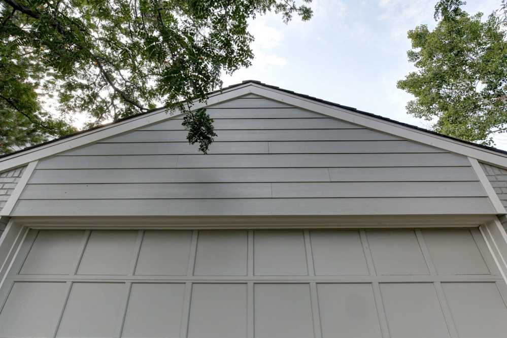 CENTENNIAL EXTERIOR REMODEL | LIGHT MIST JAMES HARDIE COLORPLUS