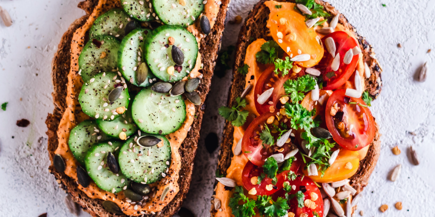 au-blogwellness-talk-foods-to-help-improve-mental-me-talk-hero 2x