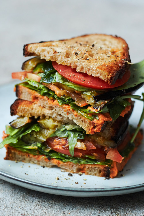 Simple Roasted Aubergine Sandwich